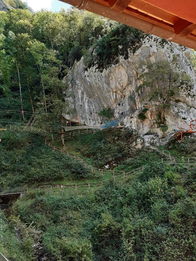 Hotel Puente Vidosa Amieva エクステリア 写真